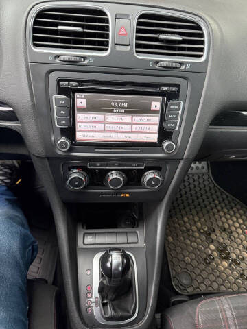 2010 Volkswagen GTI Base PZEV