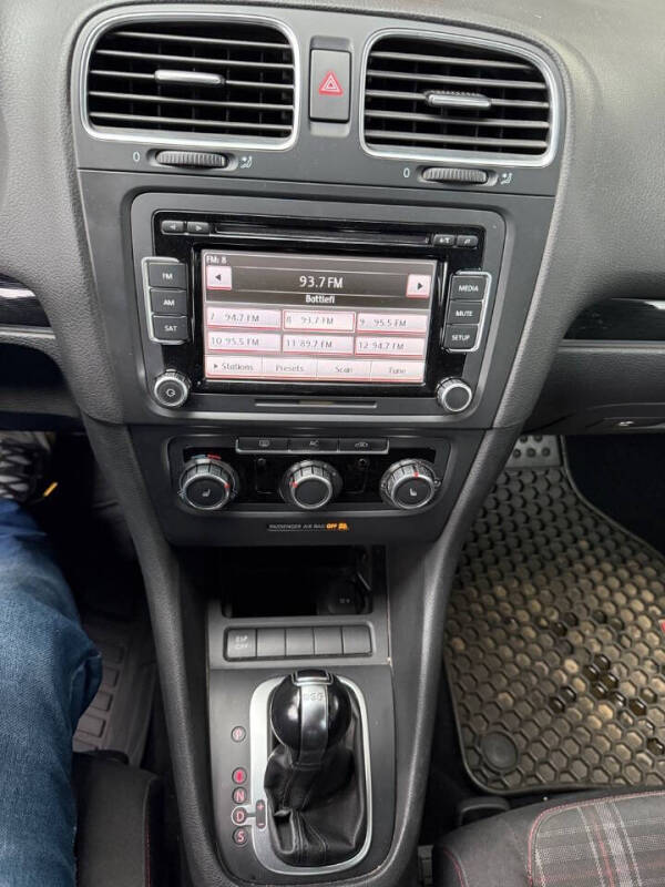 2010 Volkswagen GTI Base PZEV