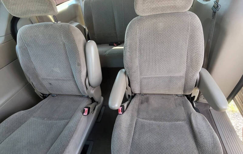 2002 Ford Windstar SE