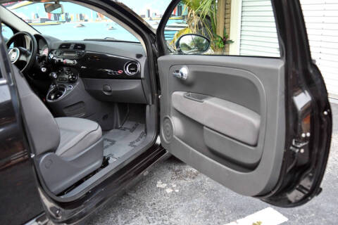 2012 FIAT 500c Lounge
