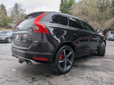 2015 Volvo XC60 T6 R-Design Platinum