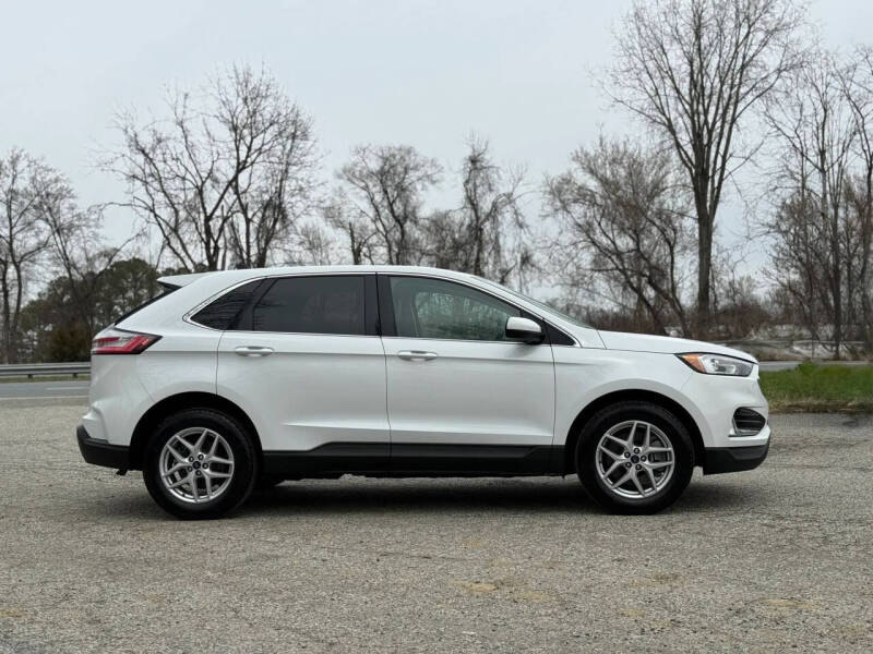 2021 Ford Edge