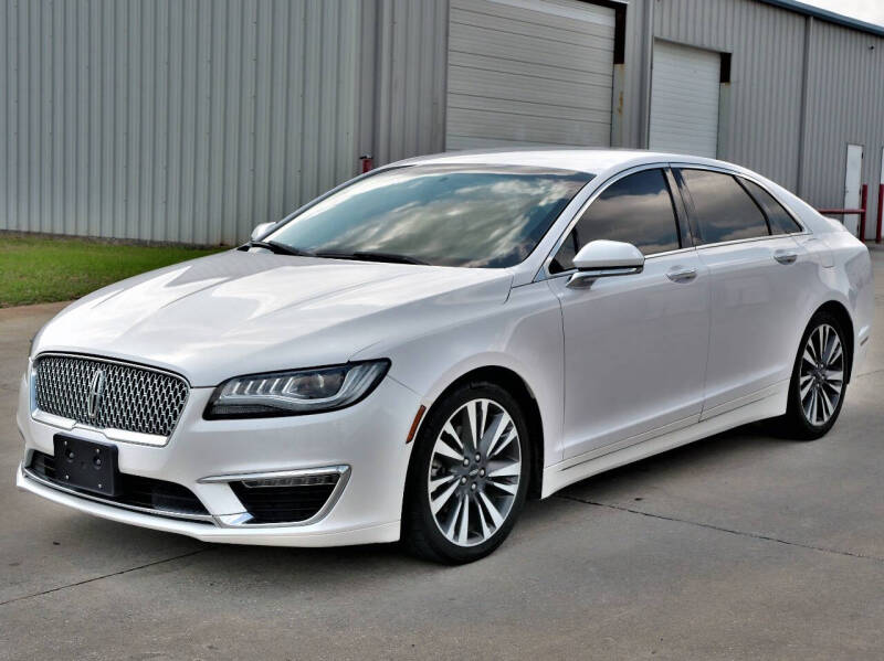 2017 Lincoln MKZ Select's photo