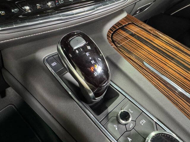 2024 Cadillac Escalade ESV Luxury