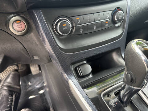 2016 Nissan Sentra SR