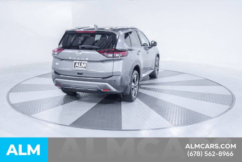 2022 Nissan Rogue SL