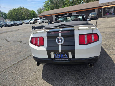 2012 Ford Mustang V6