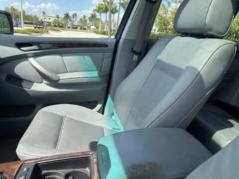 2002 BMW X5 3.0i