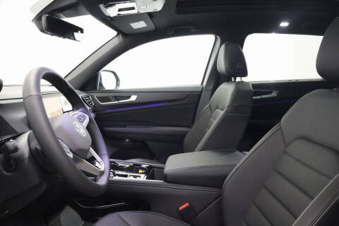 2026 Volkswagen Atlas Cross Sport SEL R-Line Black 4Motion