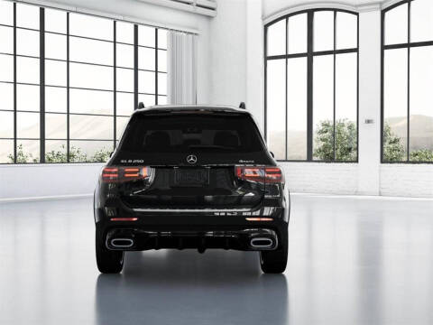 2025 Mercedes-Benz GLB GLB 250 4MATIC