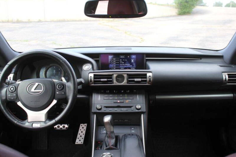 2016 Lexus IS 300