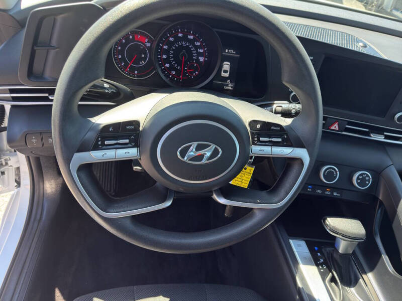 2021 Hyundai Elantra