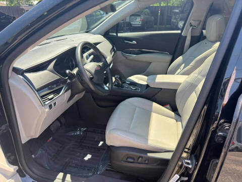 2019 Cadillac XT4 Luxury