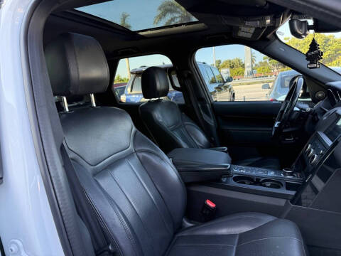2019 Land Rover Discovery SE