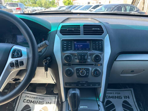 2014 Ford Explorer