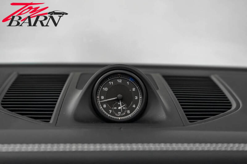 2022 Porsche Macan S