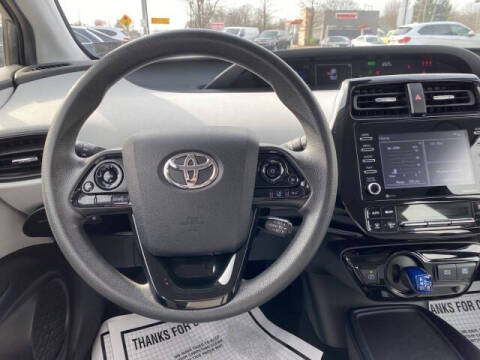 2022 Toyota Prius L Eco