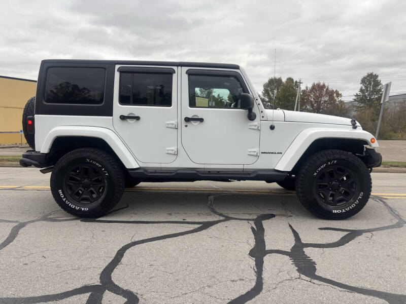 2016 Jeep Wrangler Unlimited Sahara