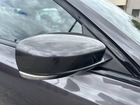 2018 Chrysler 300 S