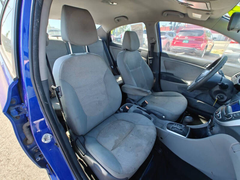 2014 Hyundai Accent GLS