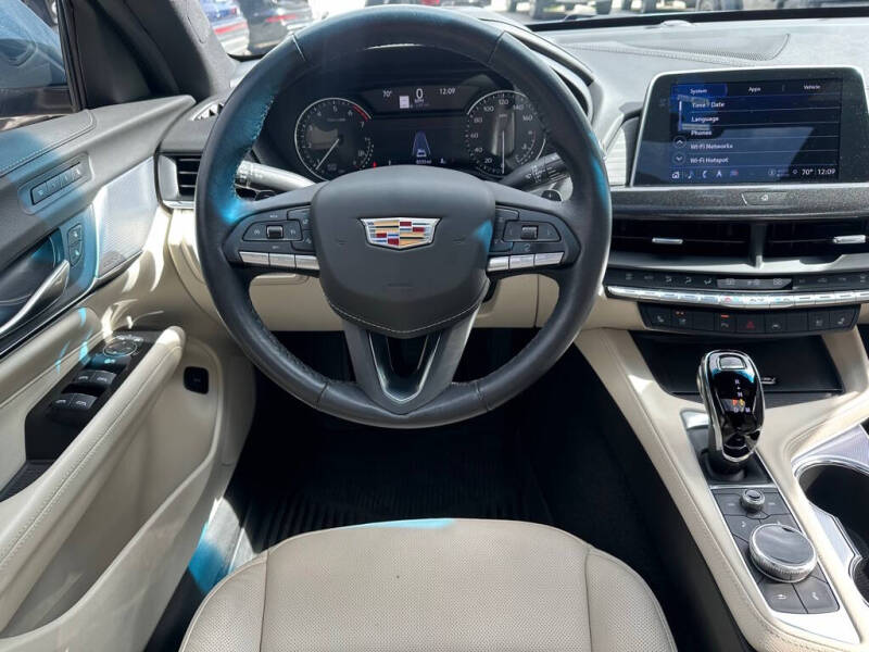 2024 Cadillac CT4 Premium Luxury