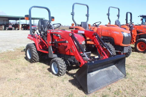 2018 Massey Ferguson GC1705