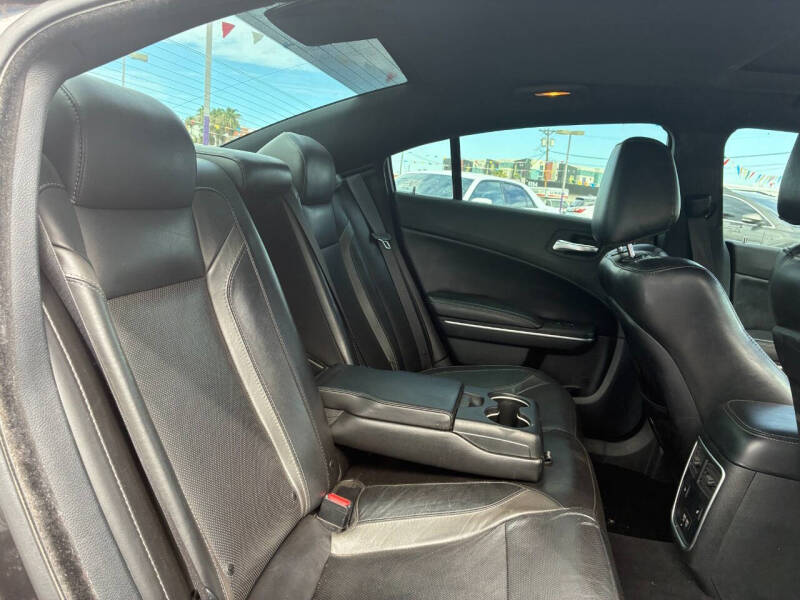 2020 Dodge Charger SXT