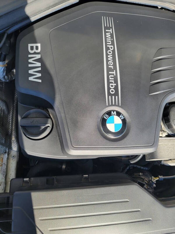 2017 BMW 3 Series 320i xDrive