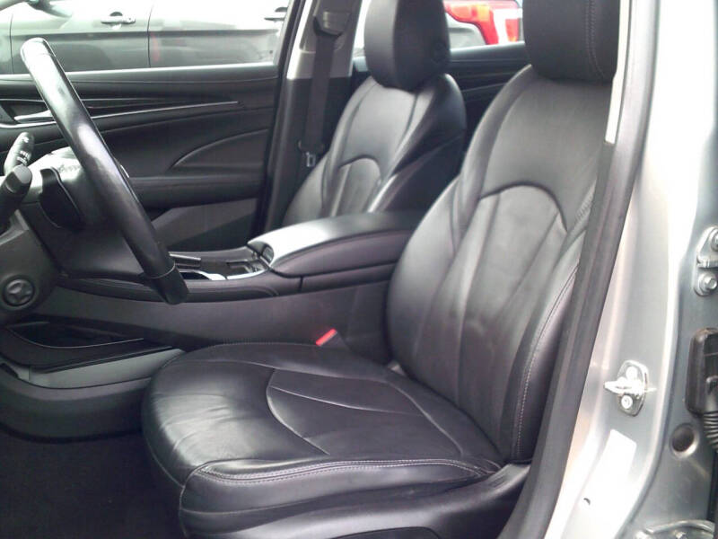 2019 Buick LaCrosse Premium