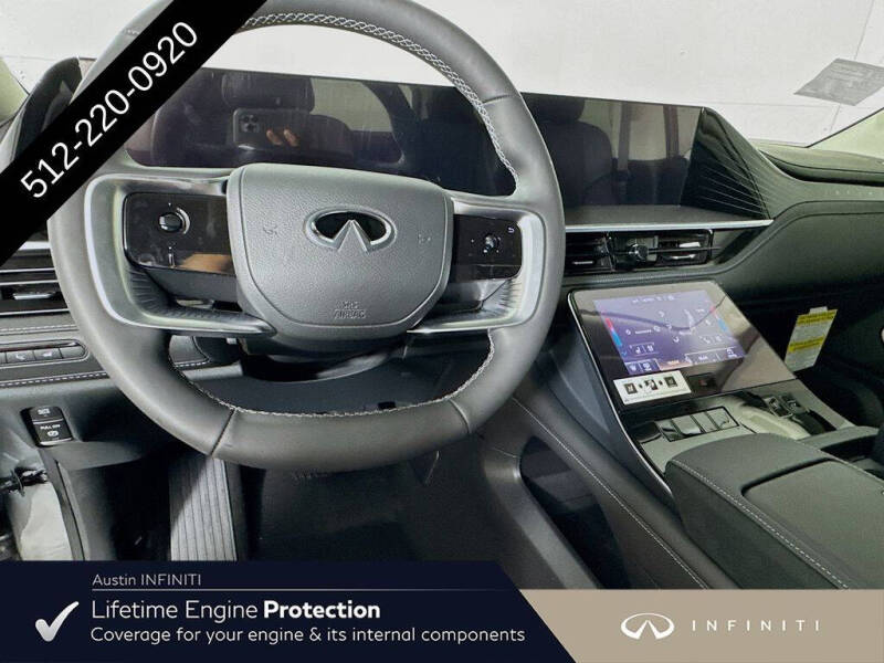 2027 Infiniti QX80 Luxe