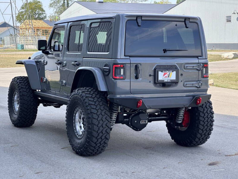 2023 Jeep Wrangler 4-Door Rubicon photo 9