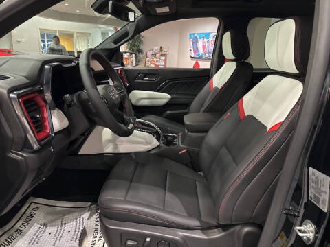 2024 GMC Canyon AT4X