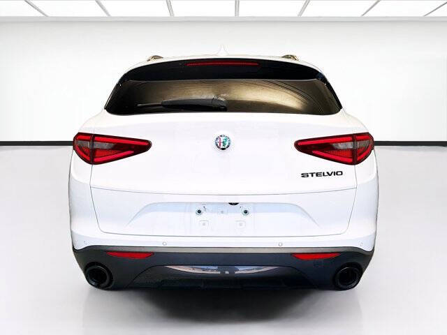 2020 Alfa Romeo Stelvio