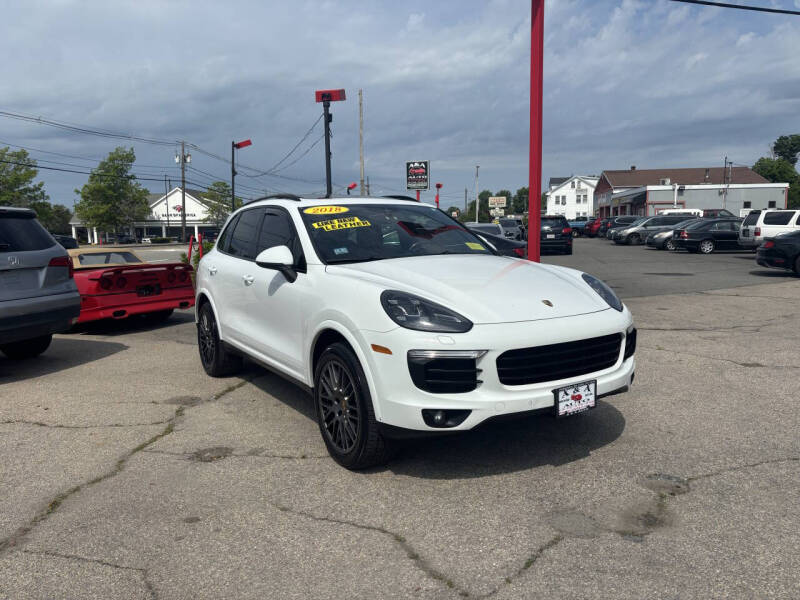 2018 Porsche Cayenne Platinum Edition