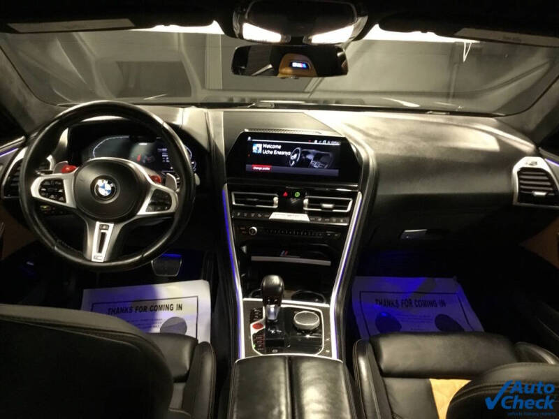 2022 BMW M8 Competition