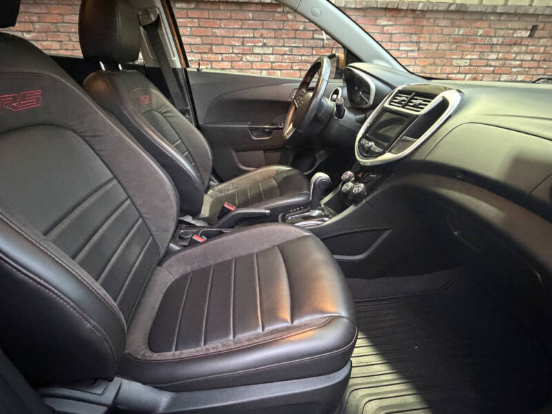 2018 Chevrolet Sonic Premier Auto