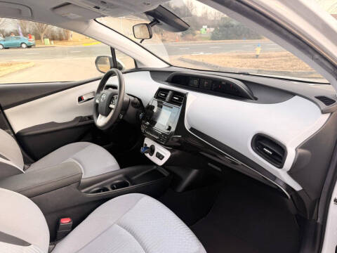 2017 Toyota Prius Two