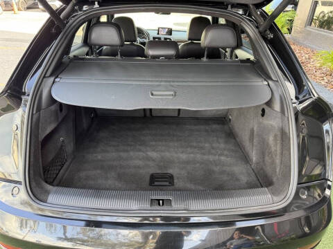 2016 Audi Q3 2.0T quattro Premium Plus