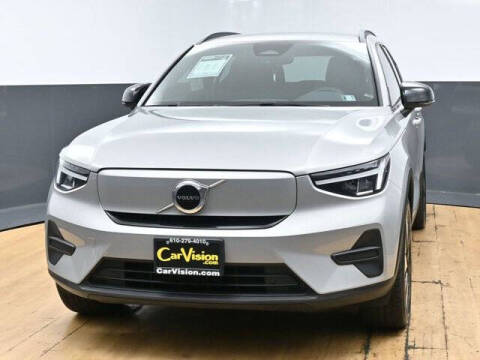2025 Volvo EX40 Twin Core