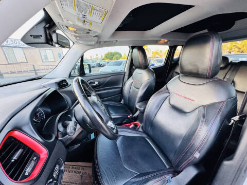 2016 Jeep Renegade Trailhawk