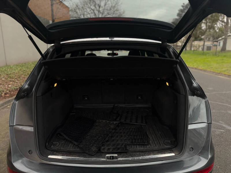 2016 Audi Q5 2.0T quattro Premium Plus