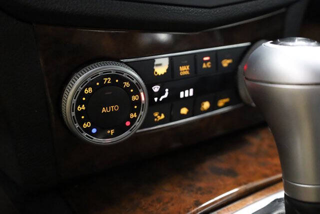 2011 Mercedes-Benz C-Class