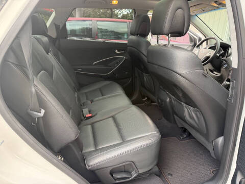 2017 Hyundai Santa Fe Limited Ultimate