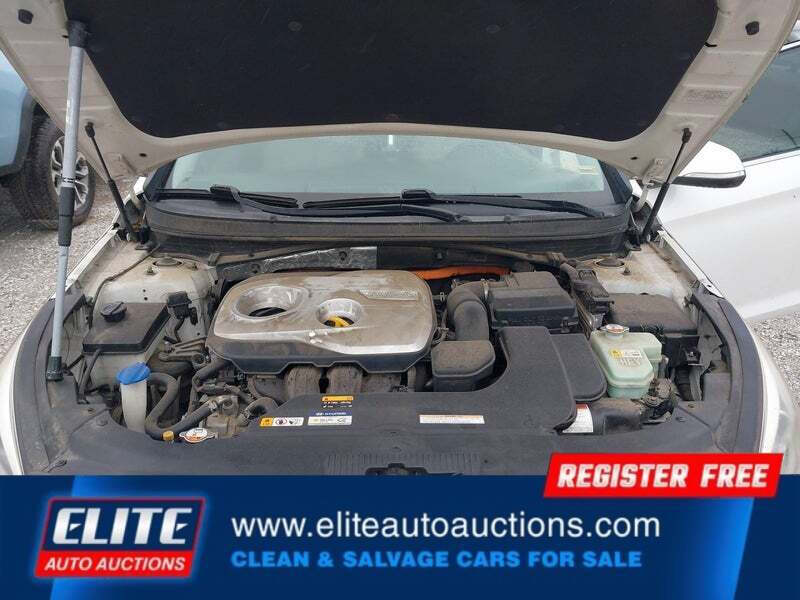 2016 Hyundai Sonata Hybrid SE