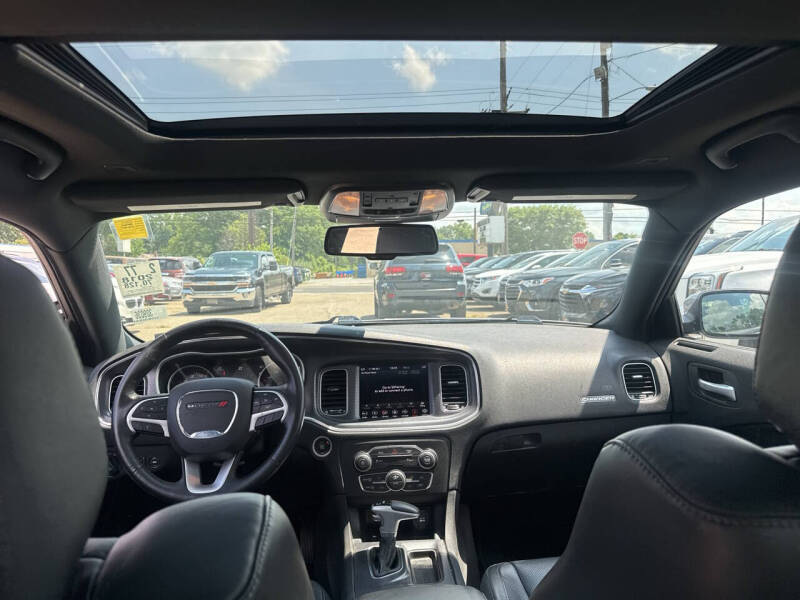 2018 Dodge Charger SXT Plus