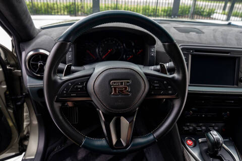 2024 Nissan GT-R T-Spec