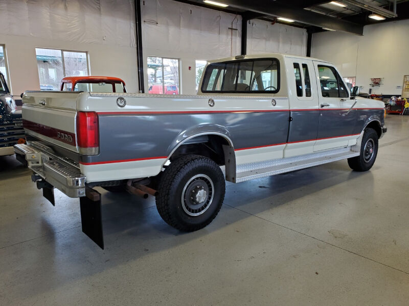 1990 Ford F-250 4