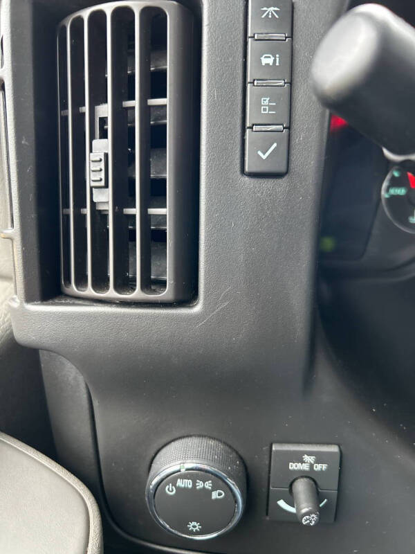 2018 Chevrolet Express 2500