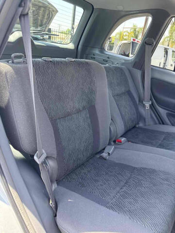 2001 Toyota RAV4