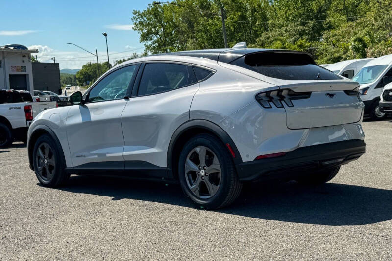 2021 Ford Mustang Mach-E Select